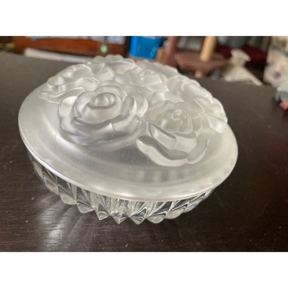 Clear Glass Lidded Bowl Dish 4” W, 3” T Incl Lid Frosted & Clear Trinket Box NEW - Picture 5 of 8